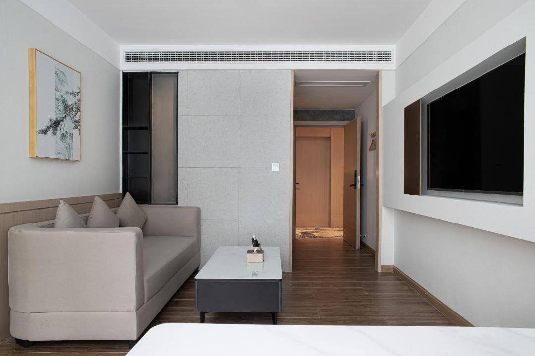 Walling Hotel - Chongqing Jiefangbei Hongyadong エクステリア 写真